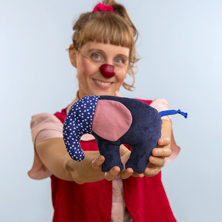 ROTE NASEN Elefanten