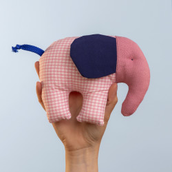 ROTE NASEN Elefanten