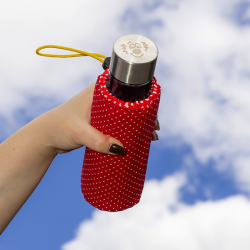 ROTE NASEN Trinkflasche aus Glas, 500 ml | Nachhaltig trinken, Freude schenken